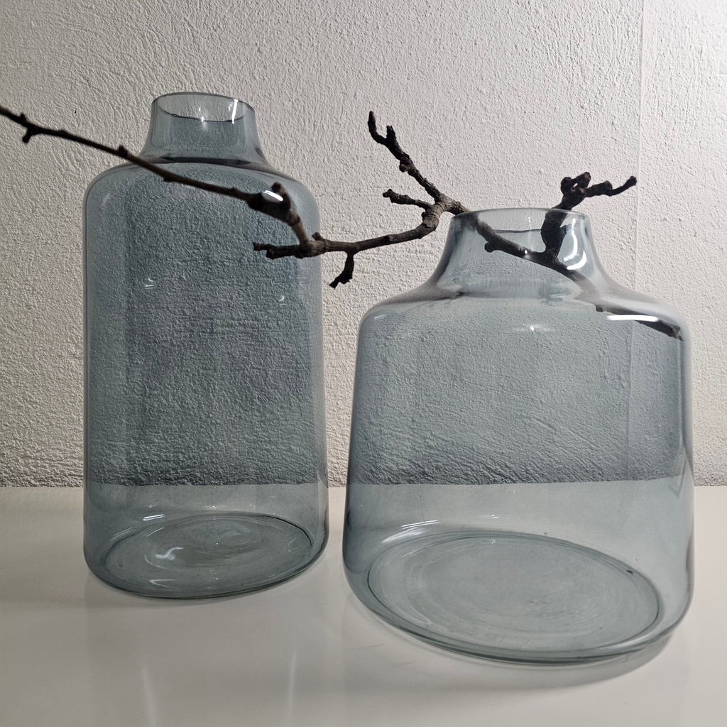 Dekovase blau transparent – Glasvase Höhe 29cm klar mit Unebenheiten – für Wohnzimmer, Tisch, Flur – Countryfield Deko