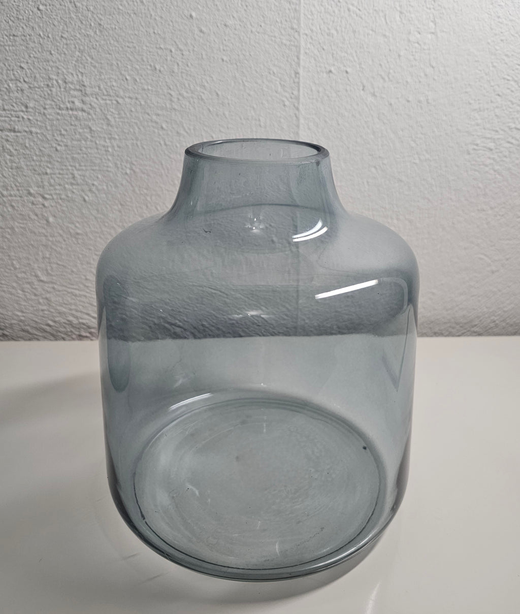 Dekovase blau transparent – Glasvase Höhe 29cm klar mit Unebenheiten – für Wohnzimmer, Tisch, Flur – Countryfield Deko