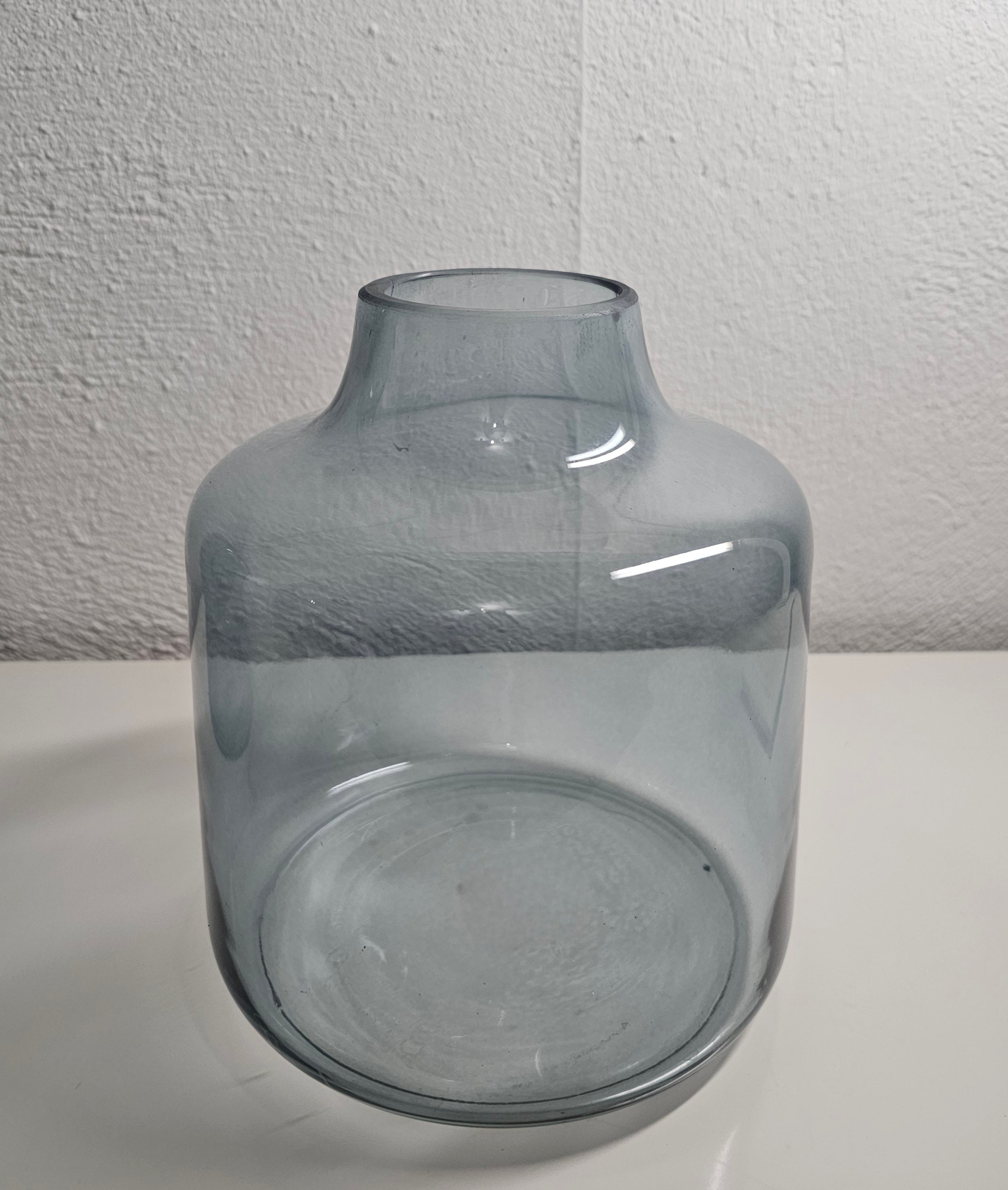 Dekovase blau transparent – Glasvase Höhe 29cm klar mit Unebenheiten – für Wohnzimmer, Tisch, Flur – Countryfield Deko