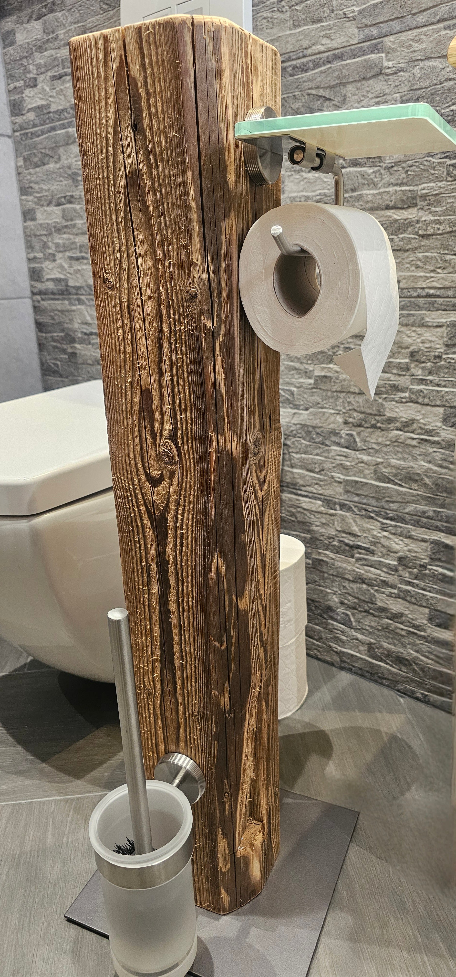WC Rollenhalter aus Altholzbalken ca. 100 Jahre - freistehend – Toilettenpapierhalter mit WC-Bürste– Edelstahl gebürstet Milchglas Ablage